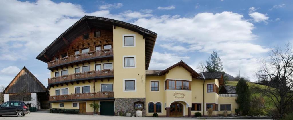 Landhotel Oberwengerhof シュピタル・アム・ピュールン エクステリア 写真
